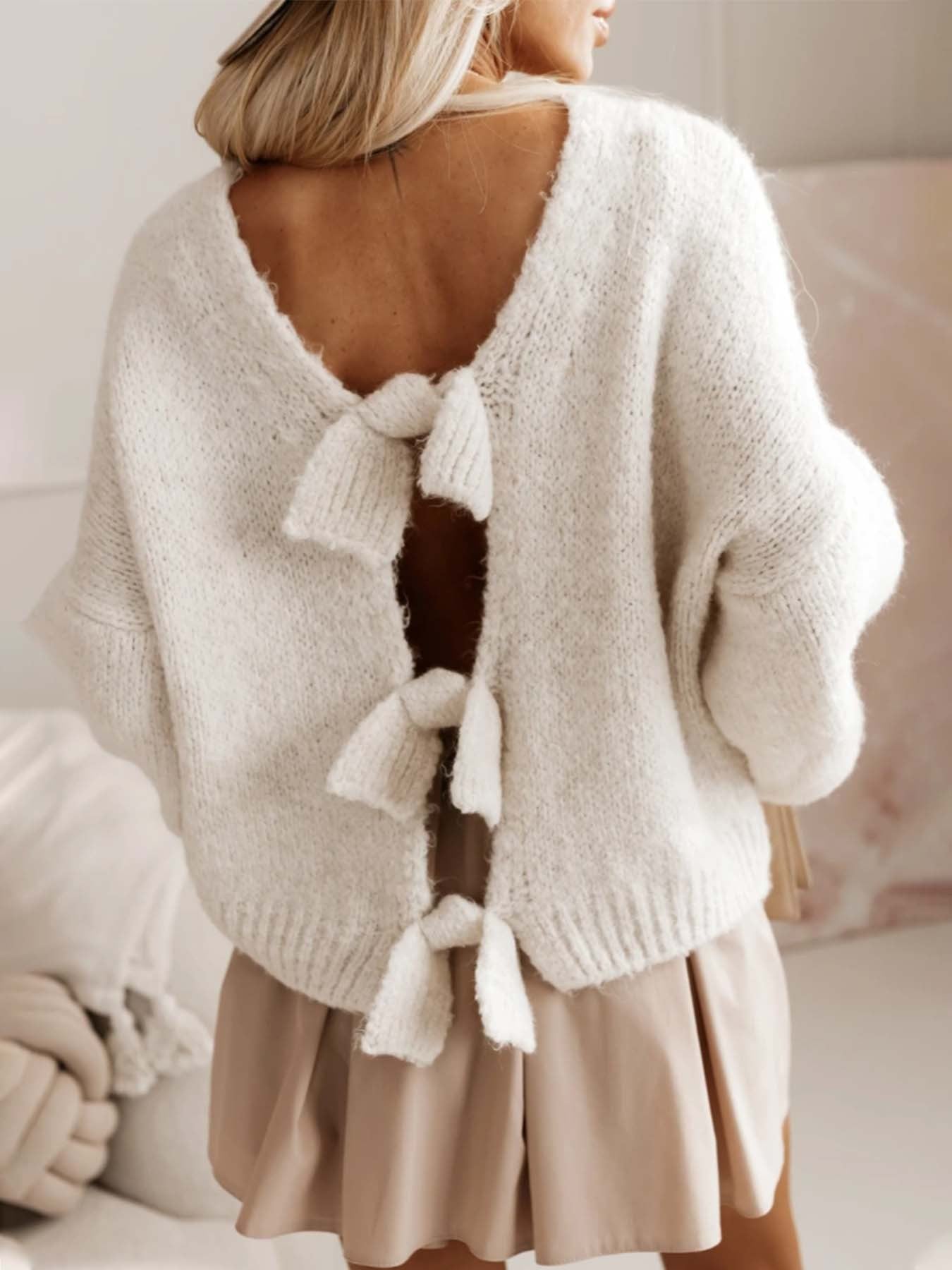 Pull en tricot avec nœud papillon