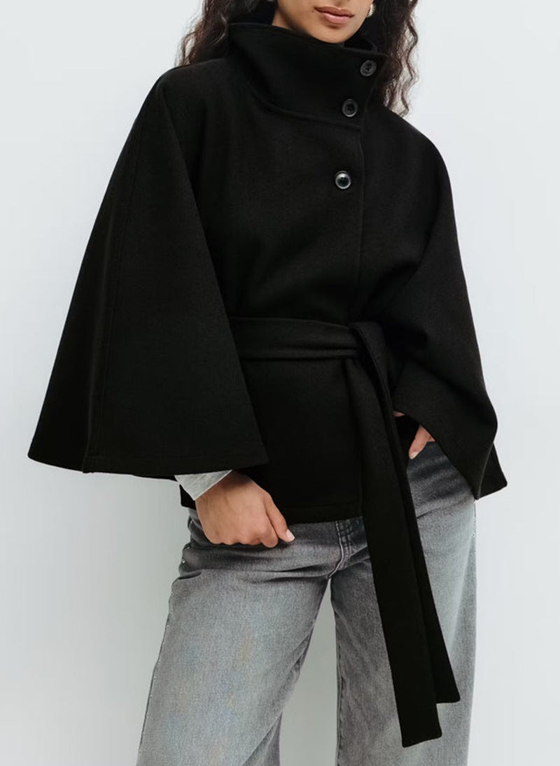 Manteau d'hiver à col montant avec manches chauve-souris