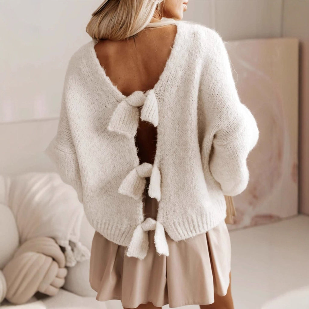 Pull en tricot avec nœud papillon