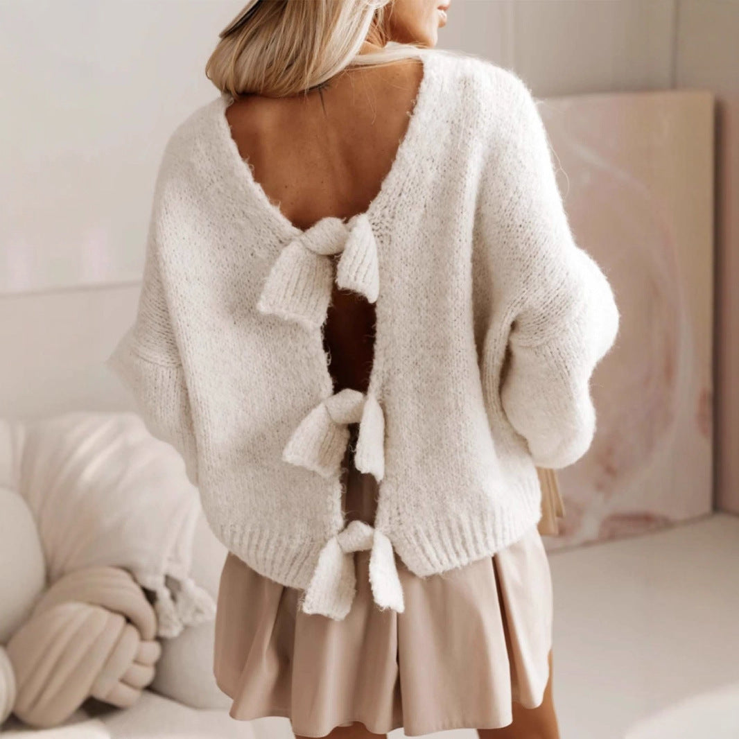 Pull en tricot avec nœud papillon
