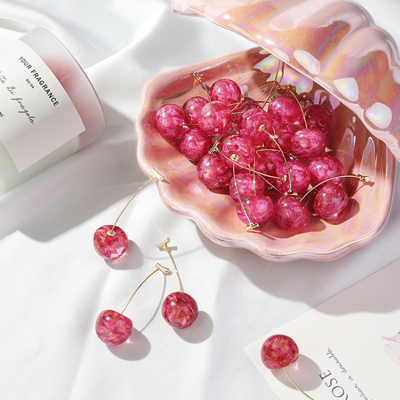 Boucle d'oreille cerise