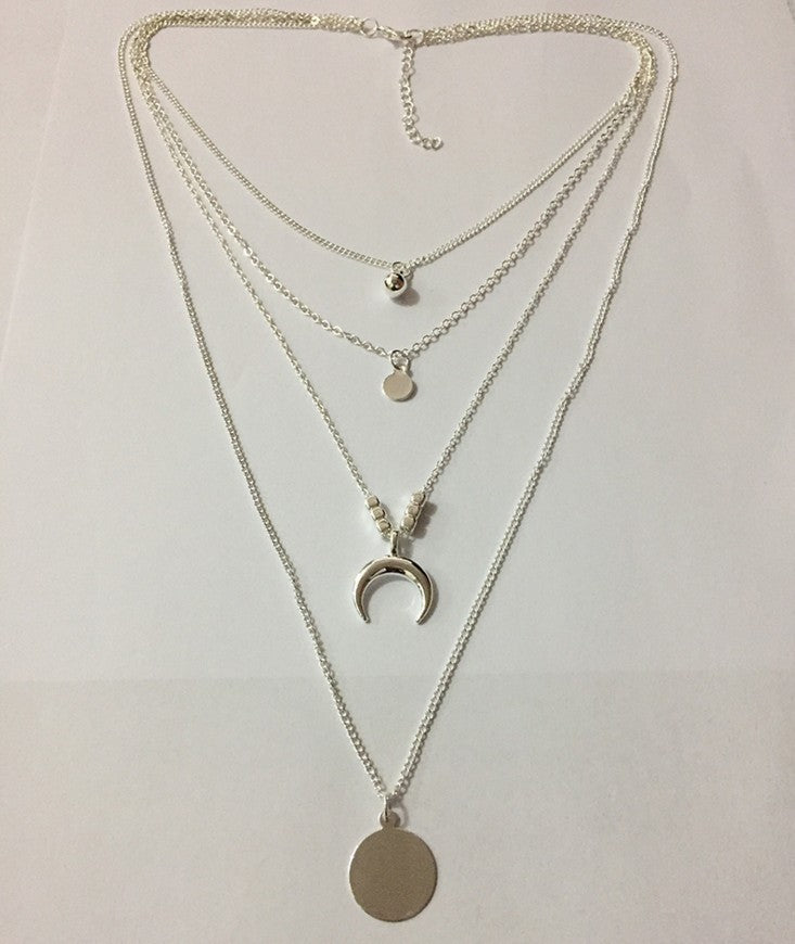 colier pendentif lune à disques multicouches