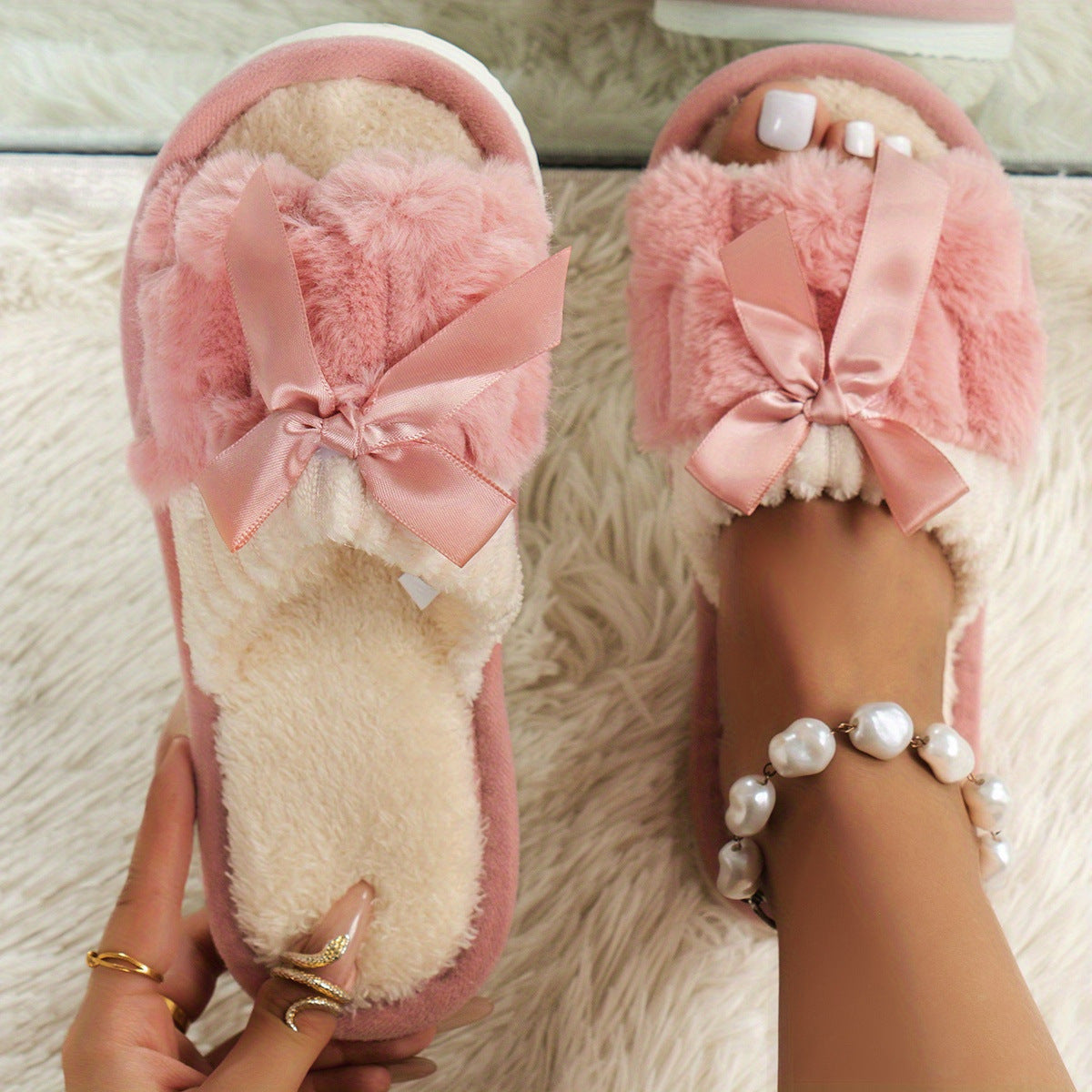 chaussons d'intérieur en peluche avec nœud